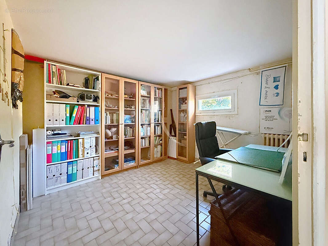 Maison 4 chambres avec jardin et garage - ANGERS BANCHAIS - photo 11