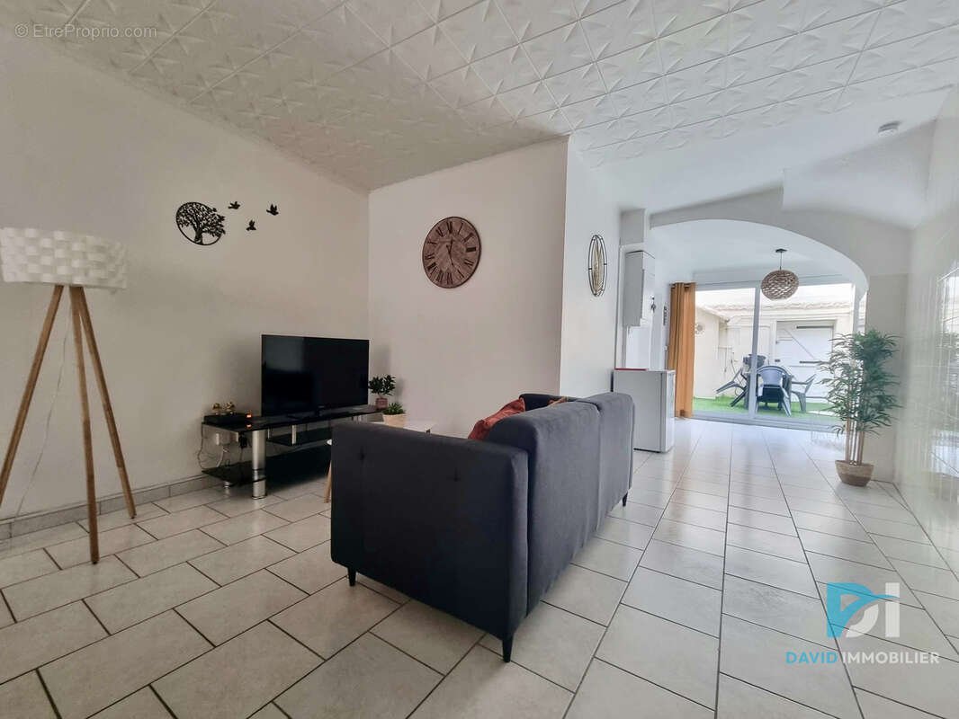 Appartement à POMEROLS