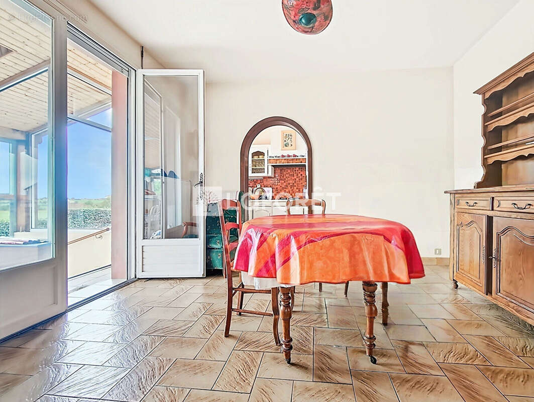 Maison à MONTILLIERS