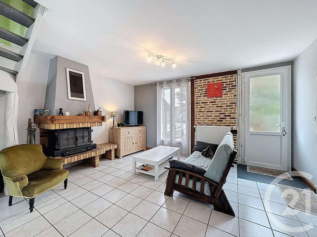 Maison à LA FERTE-SAINT-AUBIN