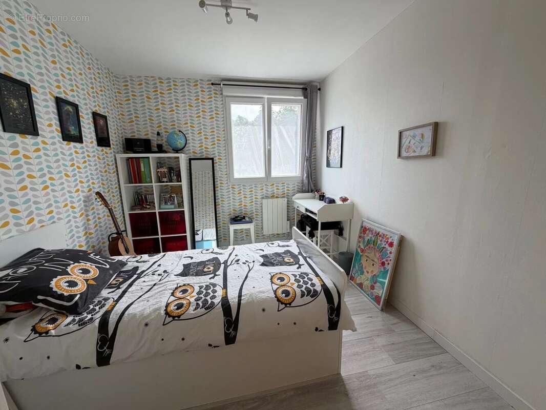 Maison à LE MESNIL-SAINT-DENIS