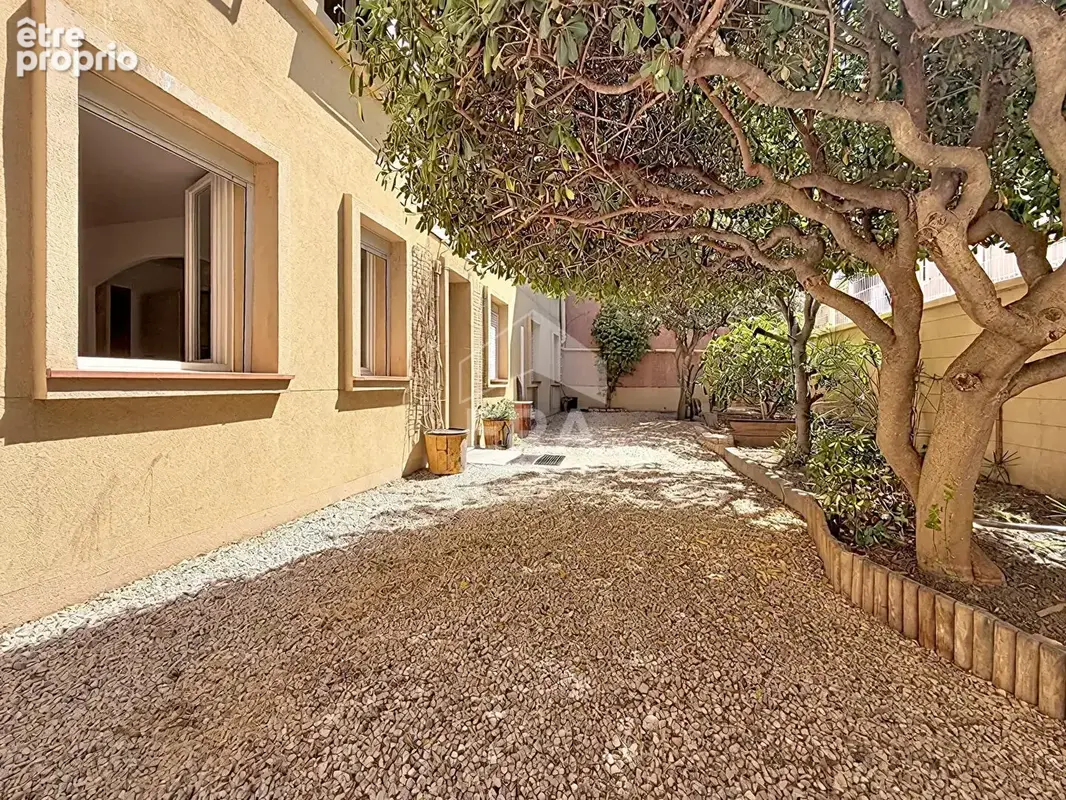 Appartement à PORT-DE-BOUC