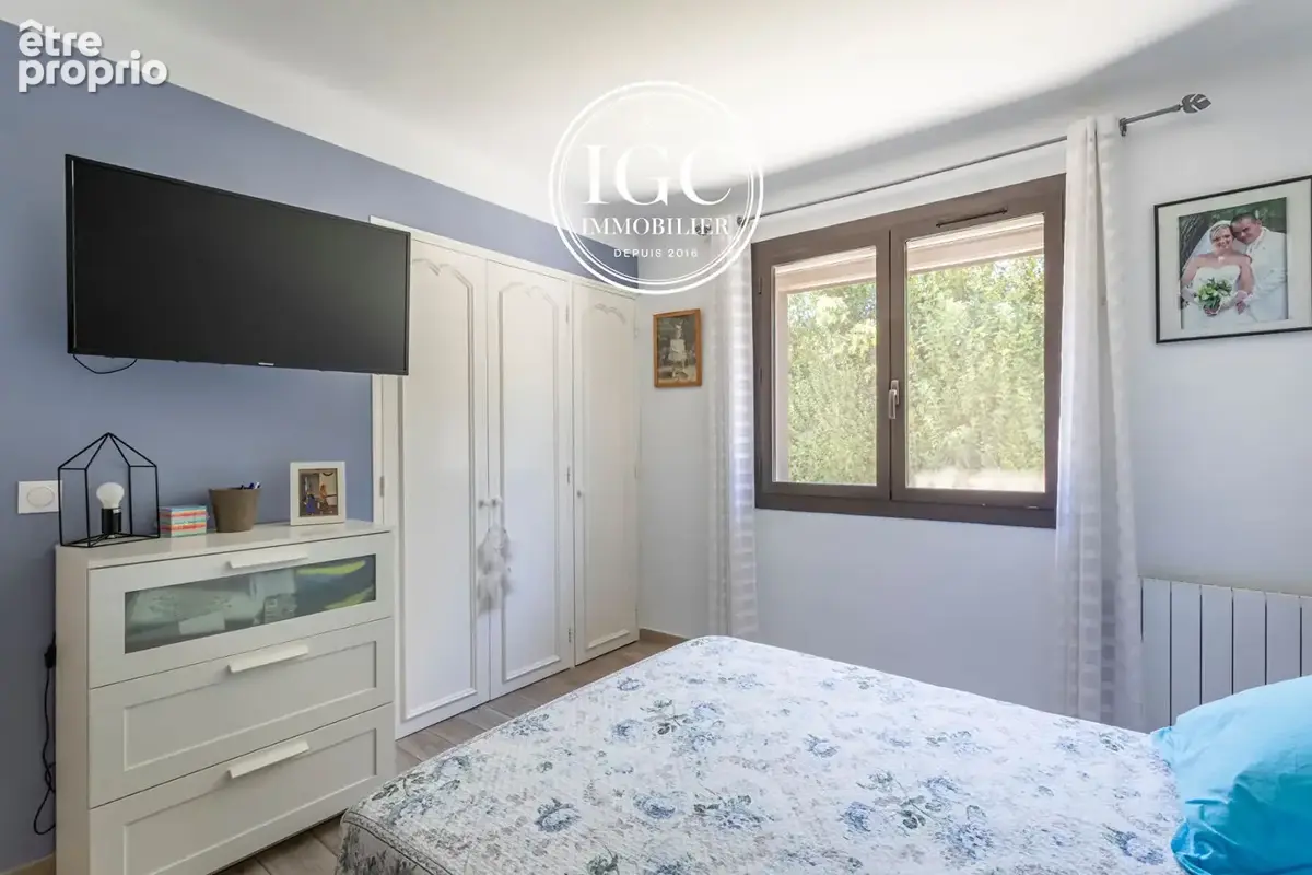 Maison-gignac la nerthe- 103 m² - 819 m² terrain - piscine - photo 12