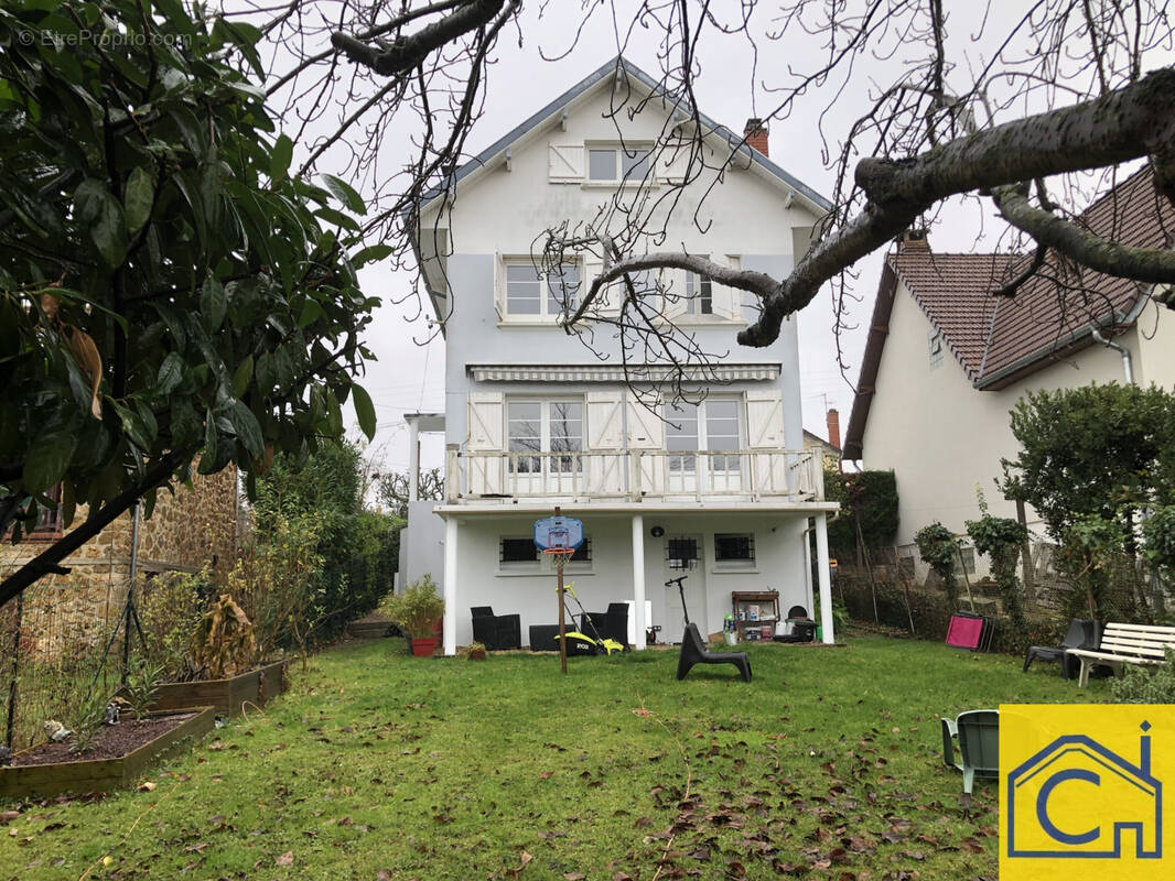 Maison à CORMEILLES-EN-PARISIS