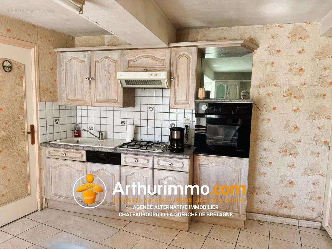 Maison à LA GUERCHE-DE-BRETAGNE