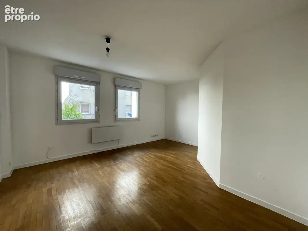 CLICHY - Grand Studio - Mairie de Clichy - photo 12