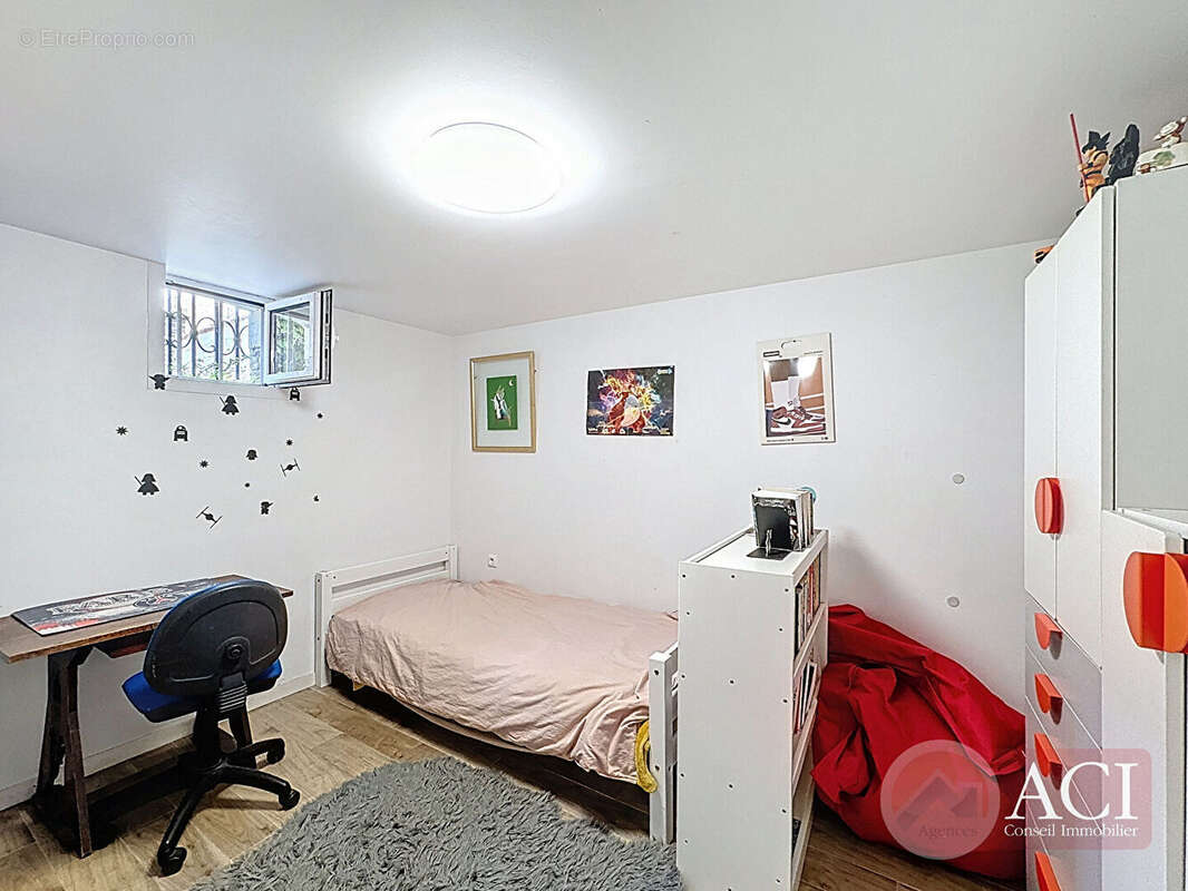 Maison à DEUIL-LA-BARRE