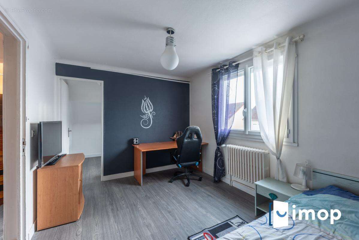 Maison à DAMMARIE-LES-LYS