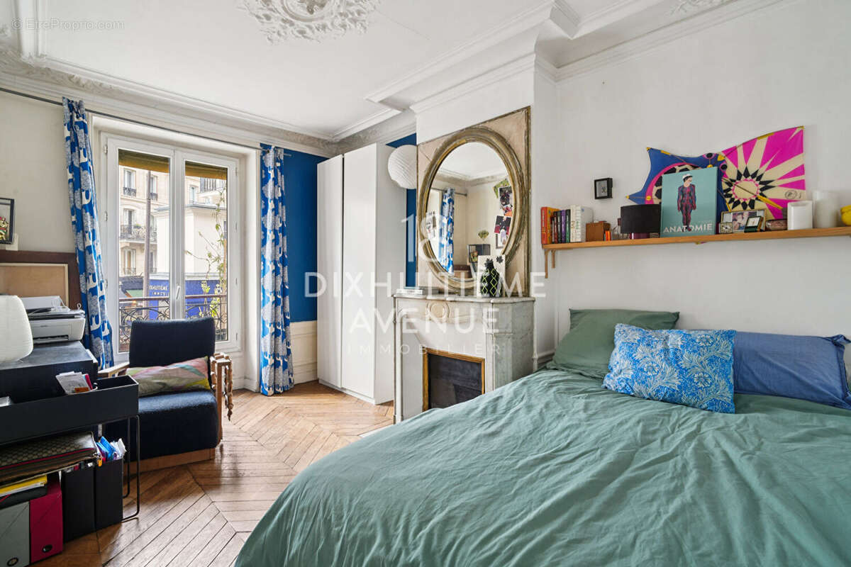 Appartement à PARIS-18E