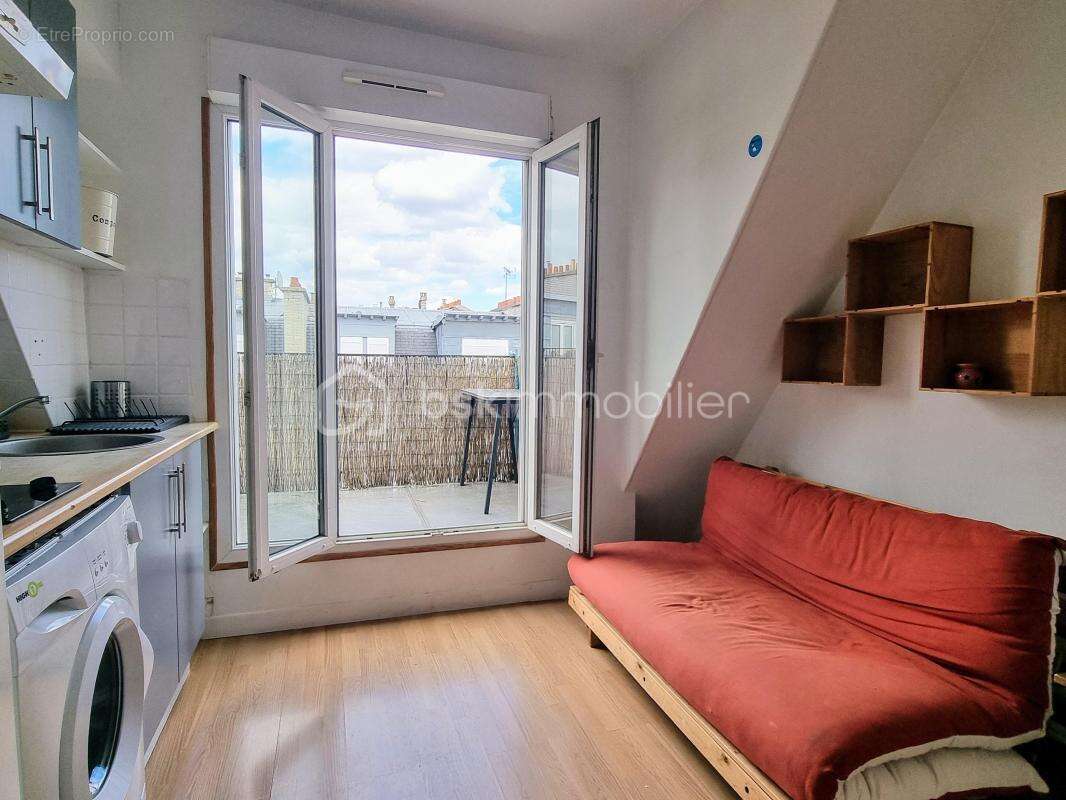 Appartement à PARIS-20E