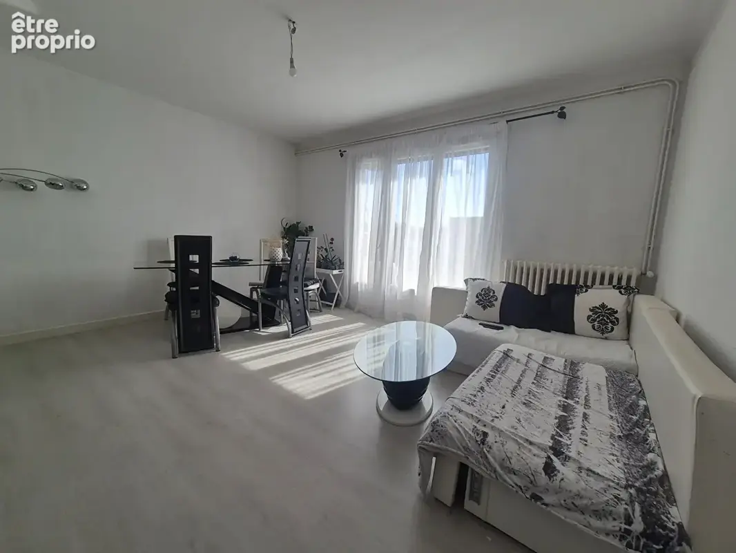 LEZOUX / Grande maison familiale à vendre de 166 m2 comprenant 2 logements ! - photo 4