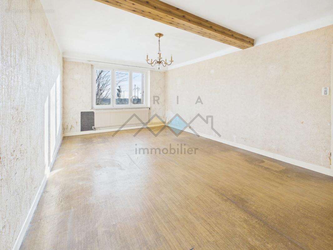 Appartement à VANDIERES