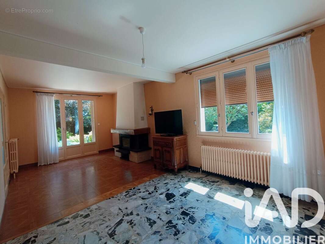 Photo 4 - Maison à MANDRES