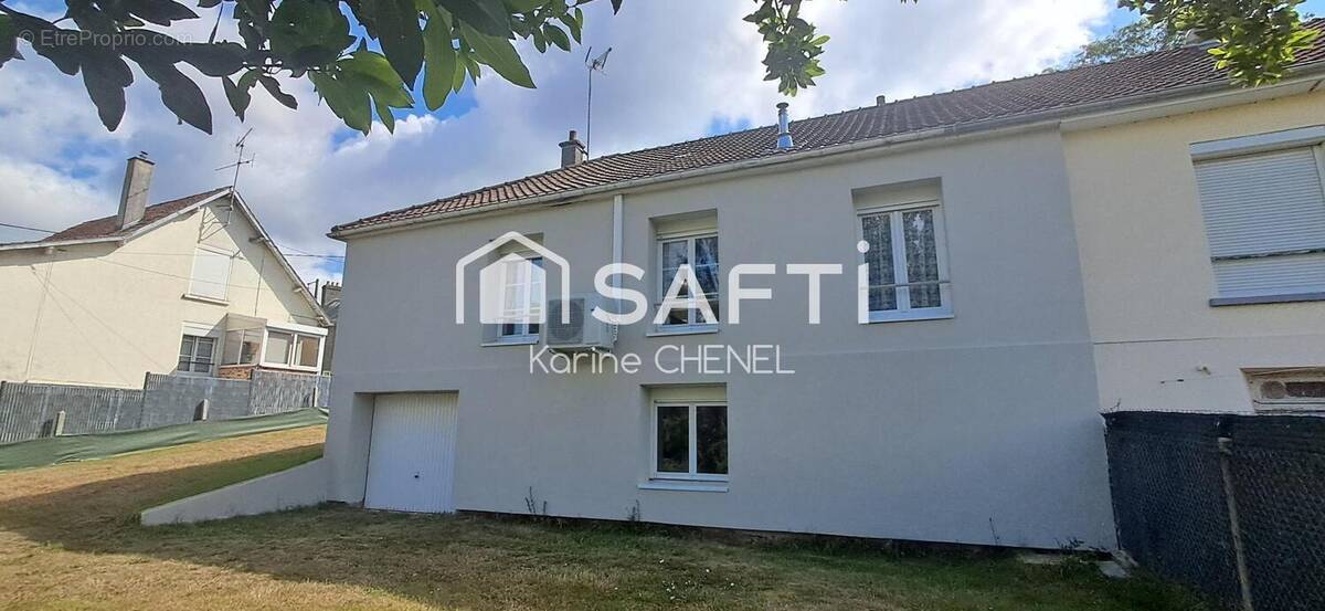 Photo 1 - Maison à LA FERTE-MACE