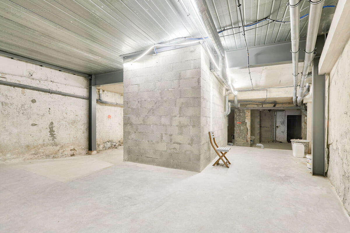 Commerce à MONTREUIL