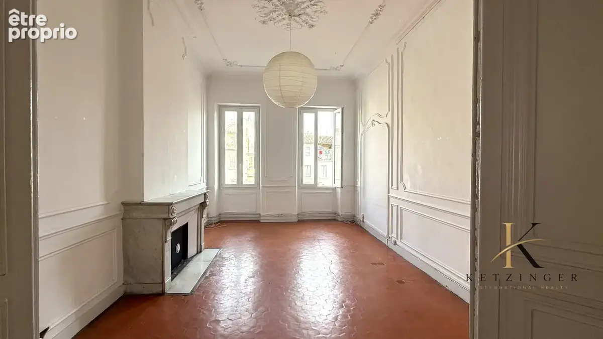 Appartement 5 pièces 165 m² à vendre à Marseille-6e (13006) - photo 3