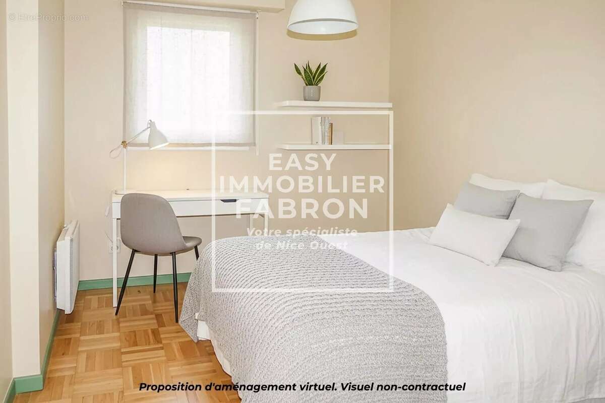 Appartement à CARROS