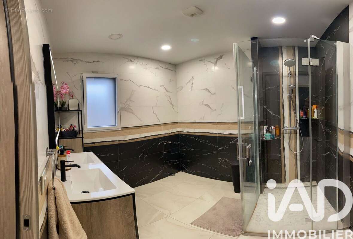 Photo 8 - Maison à BIARD