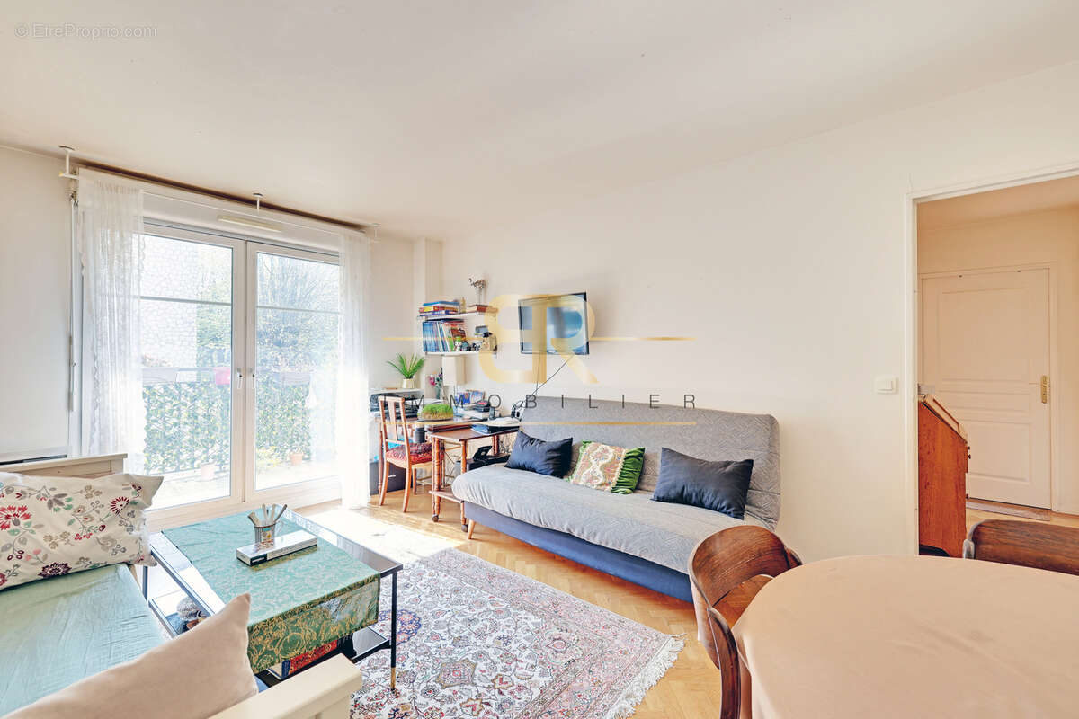 Appartement à MAISONS-ALFORT
