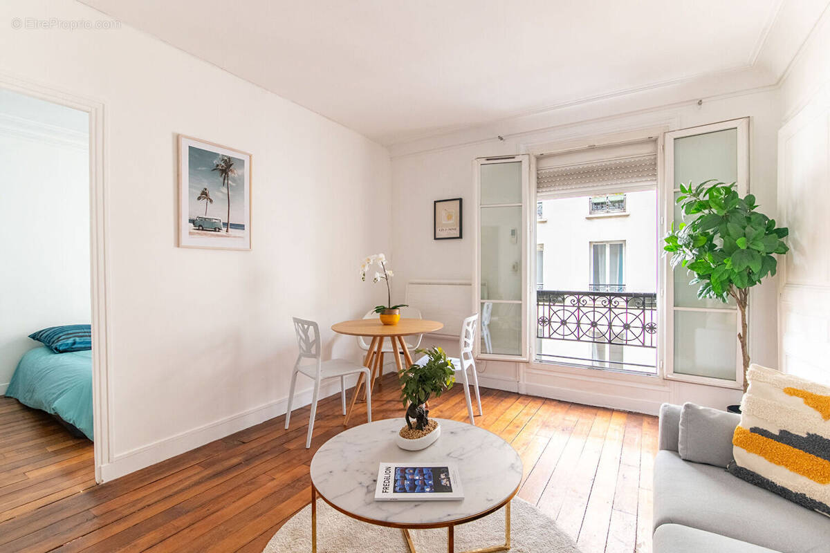 Appartement à PARIS-12E