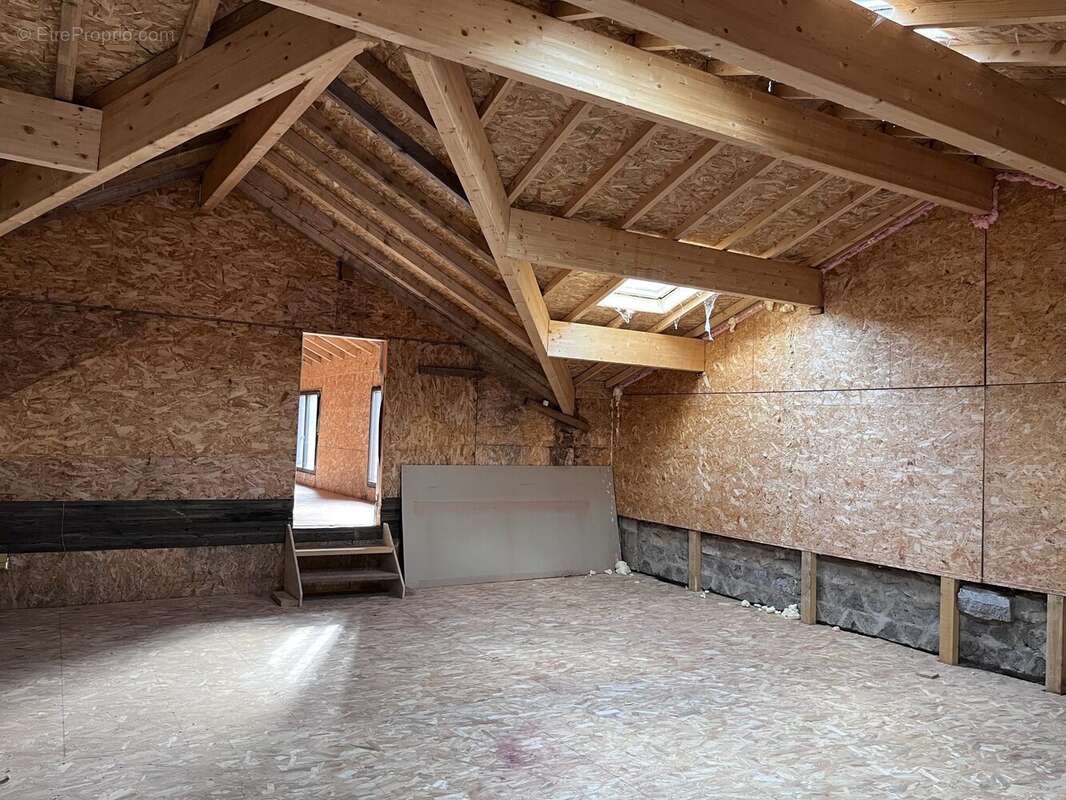 Appartement à SAINT-LAGER