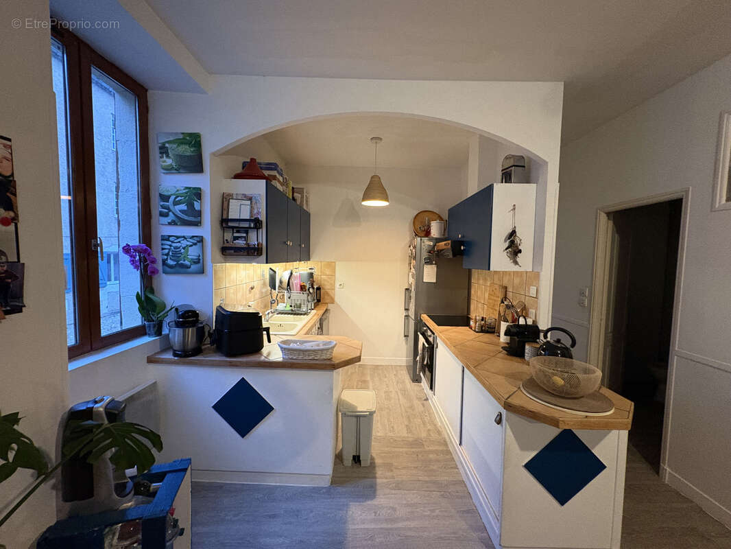 Appartement à PUY-L'EVEQUE