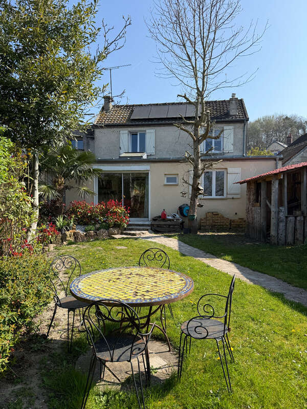 Maison à GRISY-LES-PLATRES