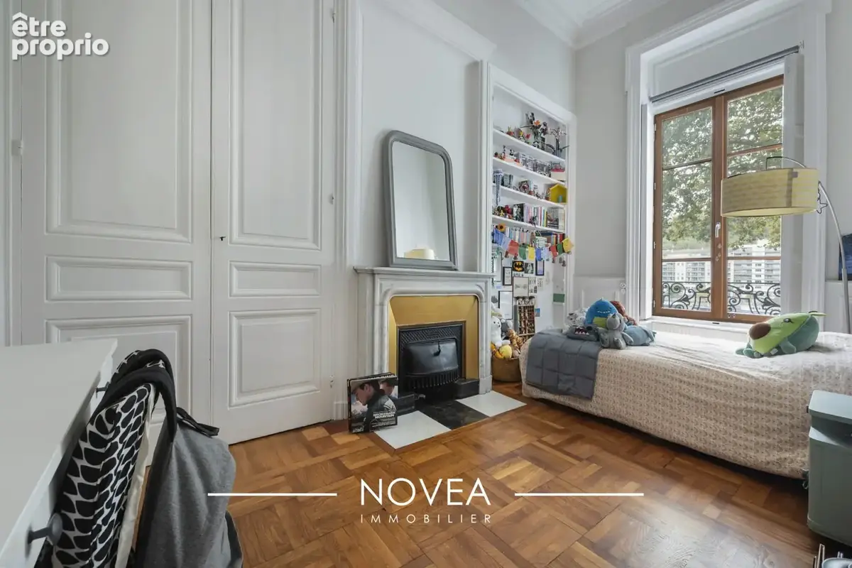 Appartement 5 pièces 126 m² à vendre à Lyon-9e (69009) - photo 8