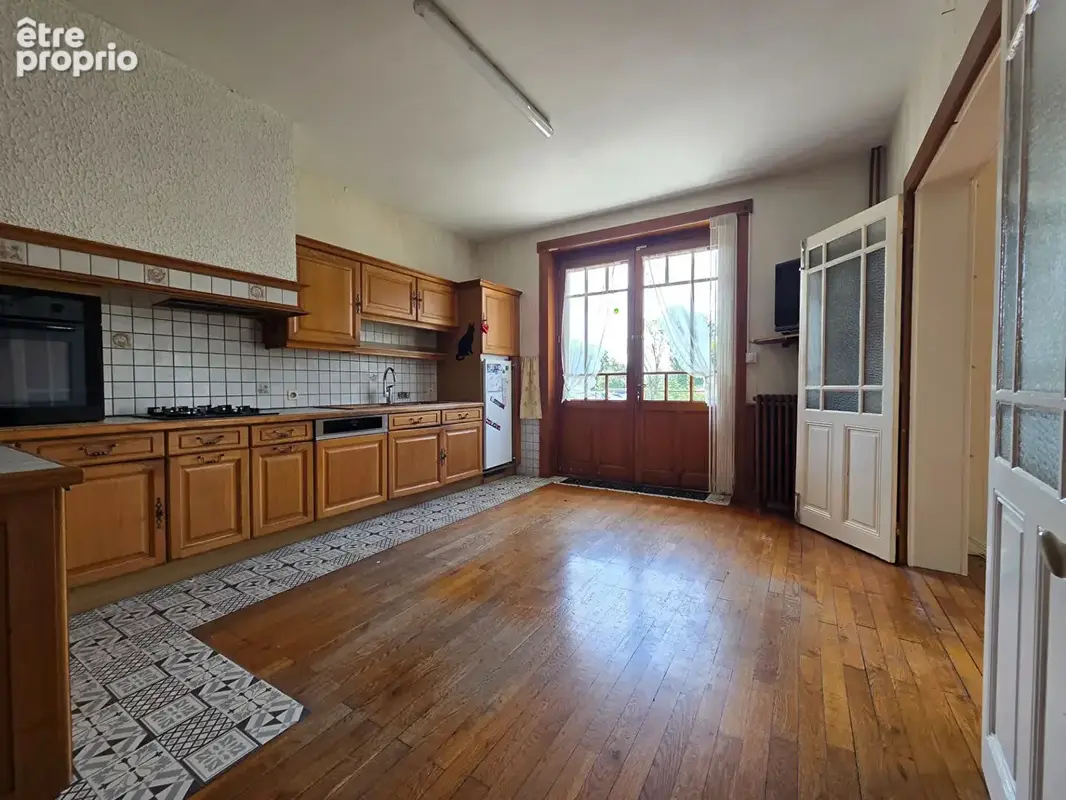 Maison individuelle, 3 chambres, centre de Bletterans - photo 5