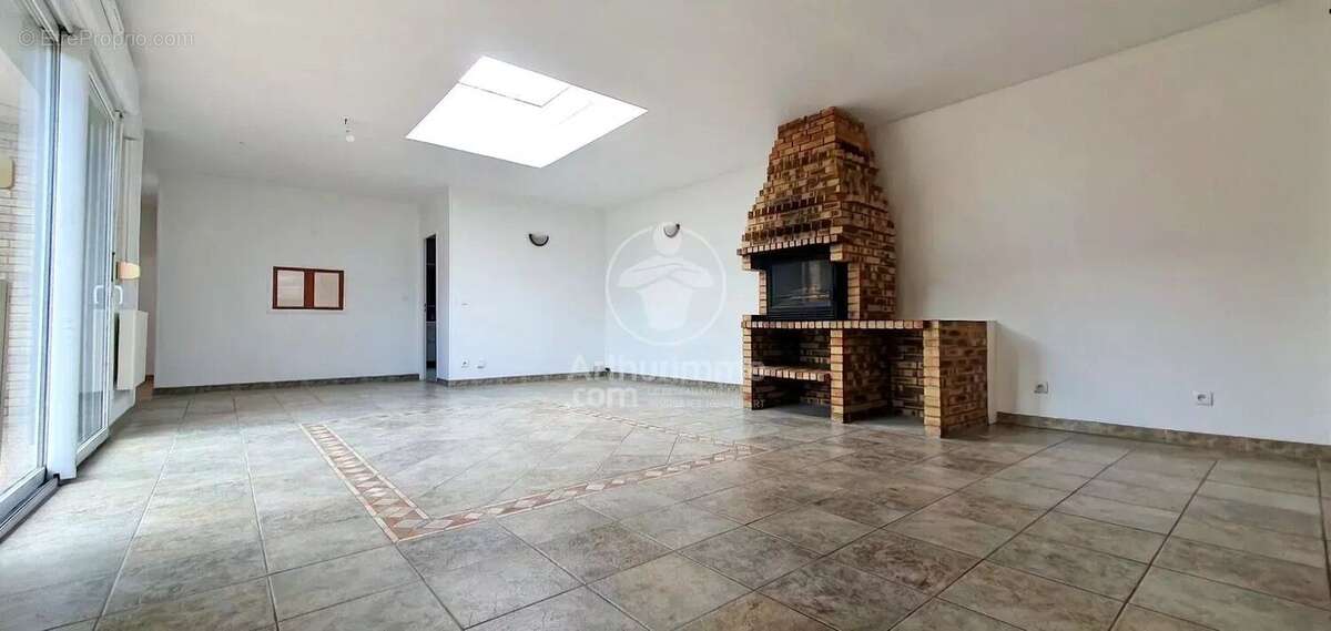 Maison à DEVILLE-LES-ROUEN