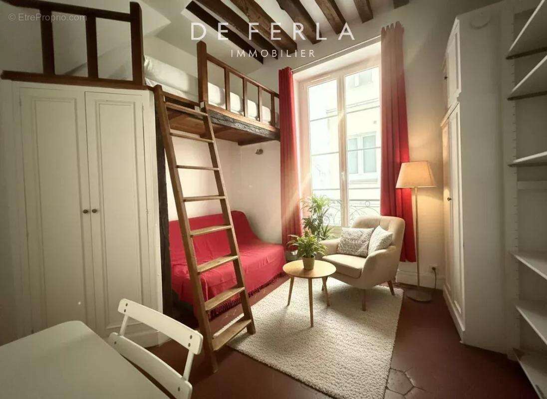 Appartement à PARIS-4E