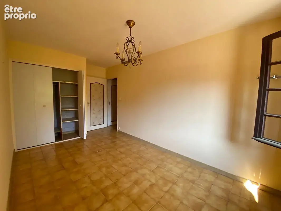 A VENDRE La Seyne Sur Mer Fabregas, VILLA  4 pièce(s) 111.5m2 de plain pied  AVEC GARAGE ET JARDIN - photo 14