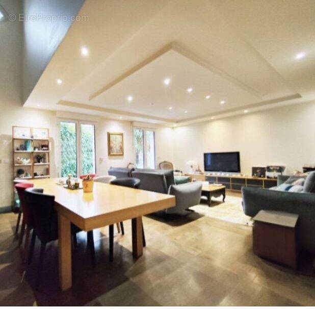 Appartement à LE RAINCY