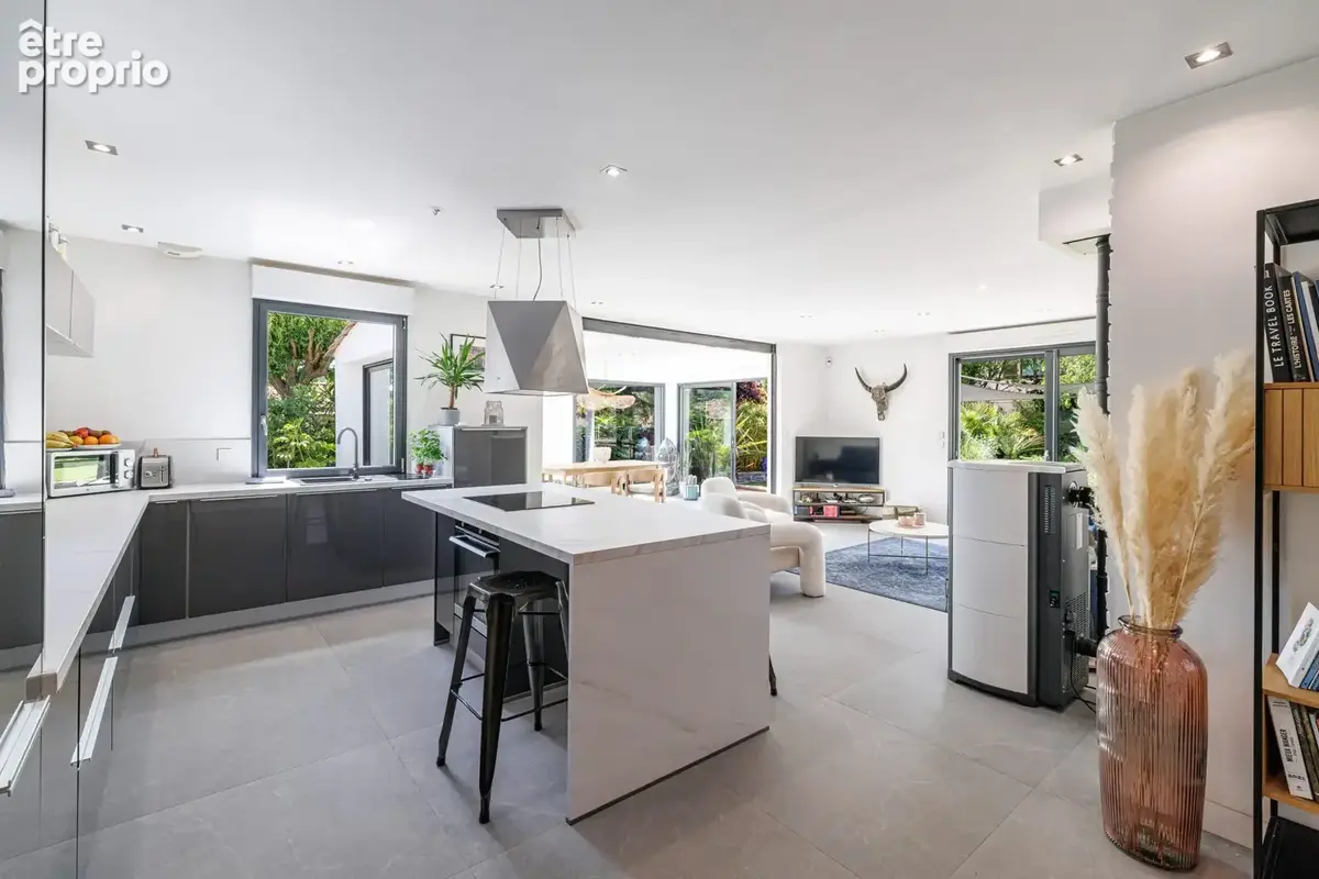 Maison 4 pièces 113 m² à vendre à Tourrette-Levens (06690) - photo 9