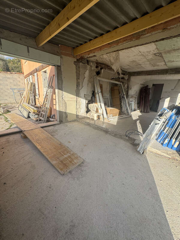 Appartement à L&#039;ESCARENE