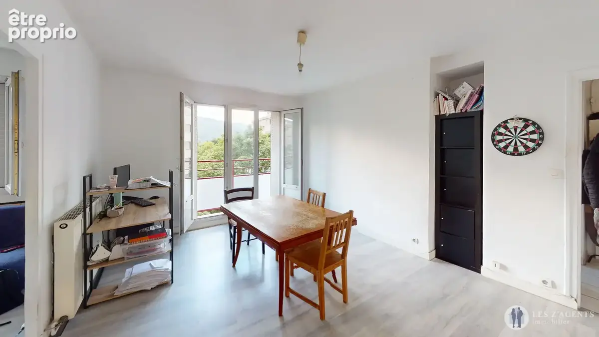 T4 copropriété ravalée et fermée avec parc - photo 8