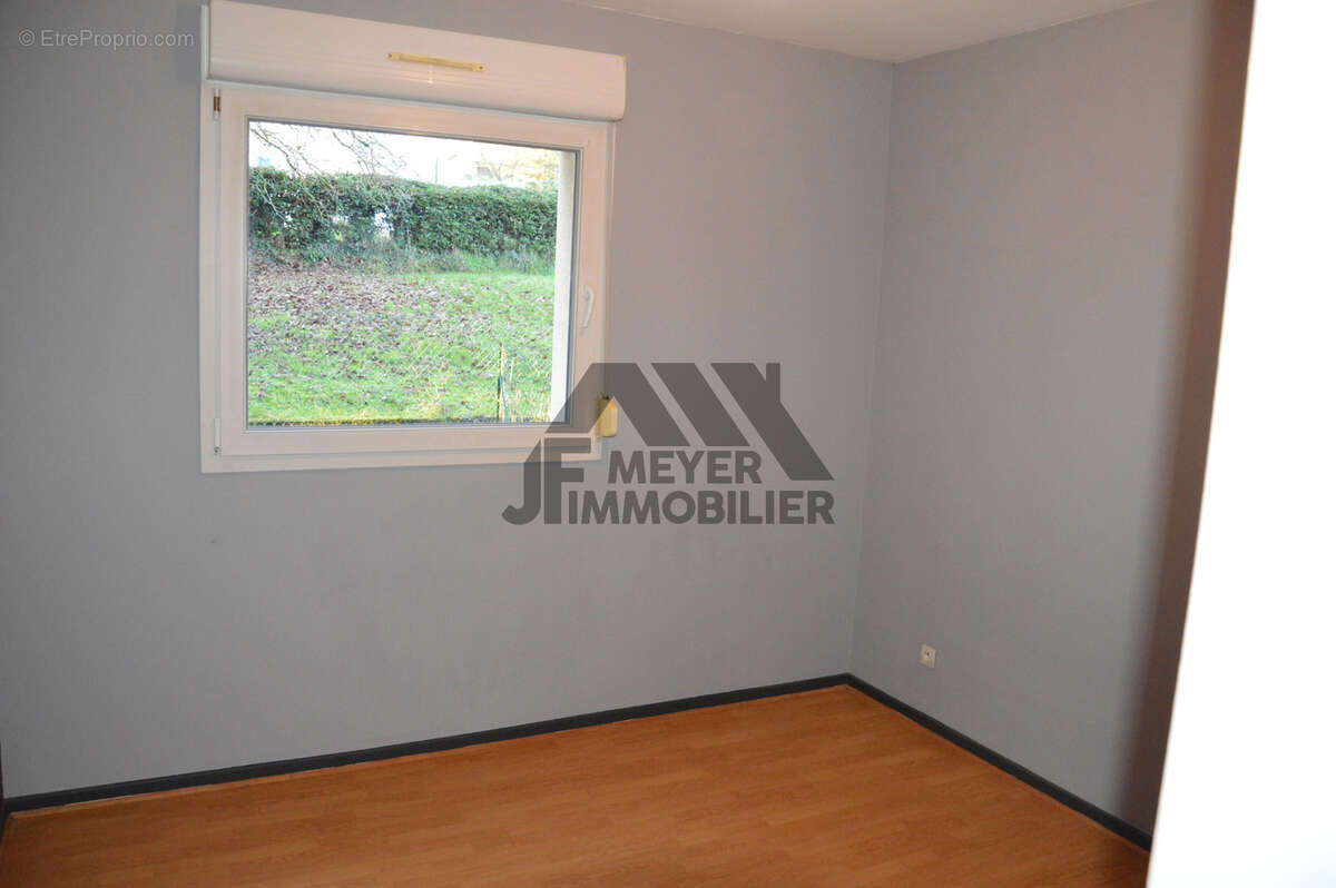 Appartement à POMPEY