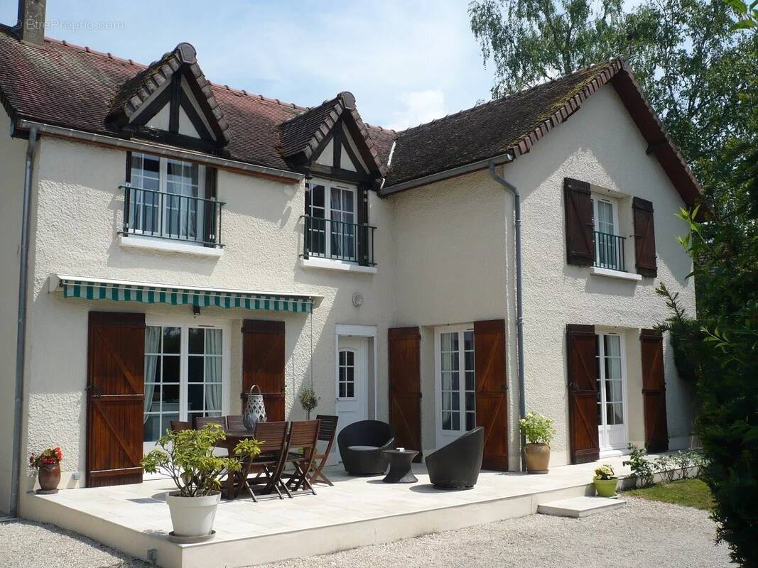 Maison à AUXON