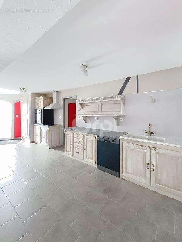 Maison à DAINVILLE-BERTHELEVILLE