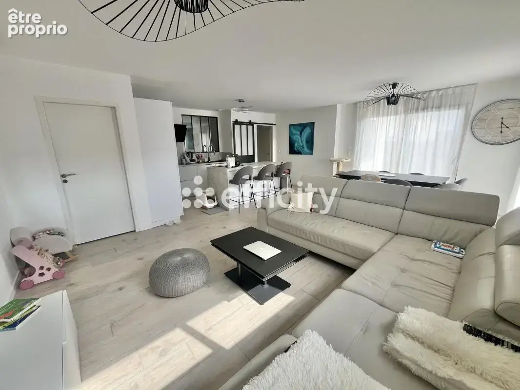Maison 5 pièces 90 m² à vendre à Pont-Saint-Martin (44860) - photo 3