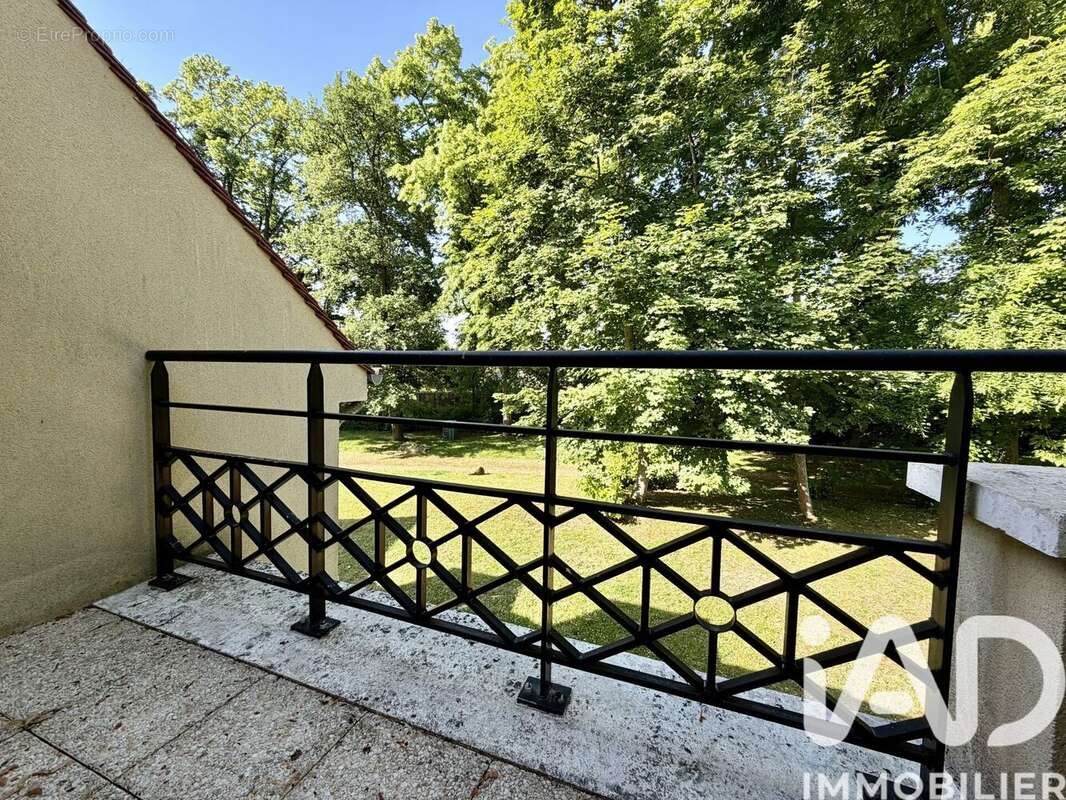 Photo 6 - Appartement à D'HUISON-LONGUEVILLE