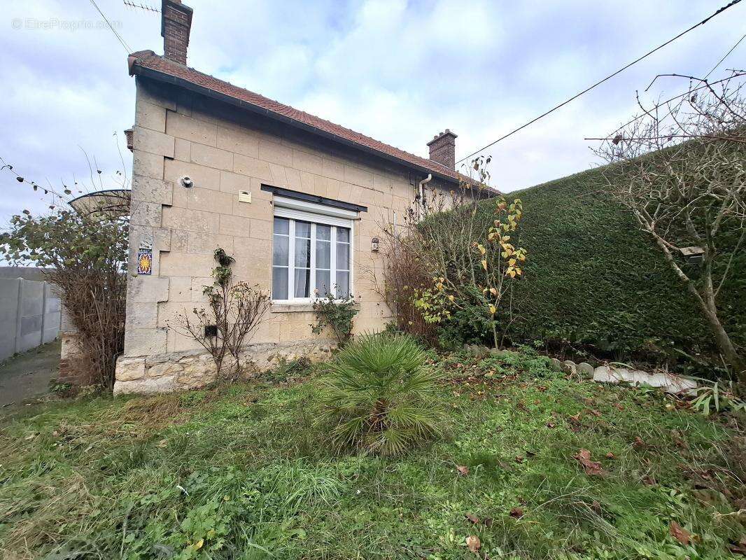 Maison à TROSLY-BREUIL