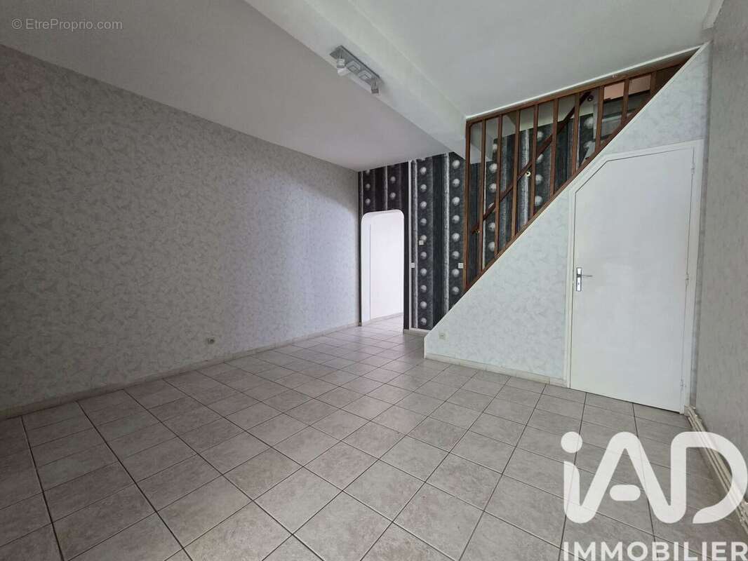 Photo 4 - Maison à LA SENTINELLE