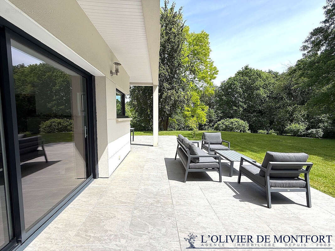 Maison à MONTFORT-L'AMAURY