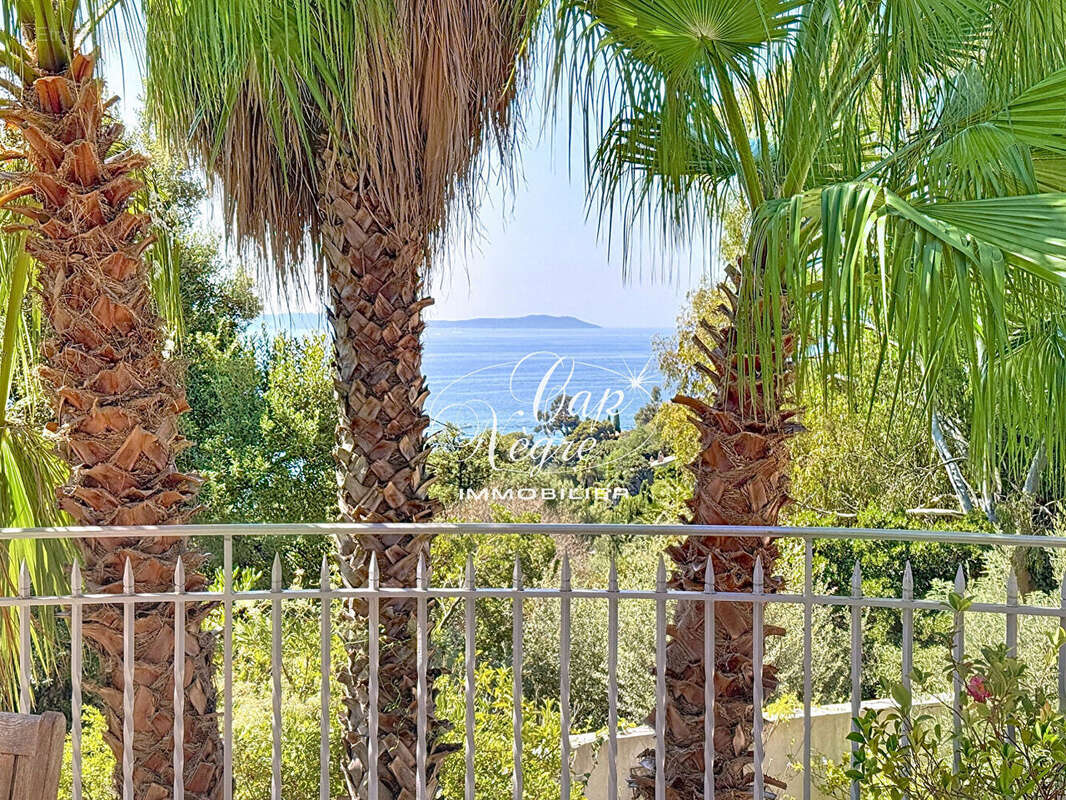 Maison à RAYOL-CANADEL-SUR-MER