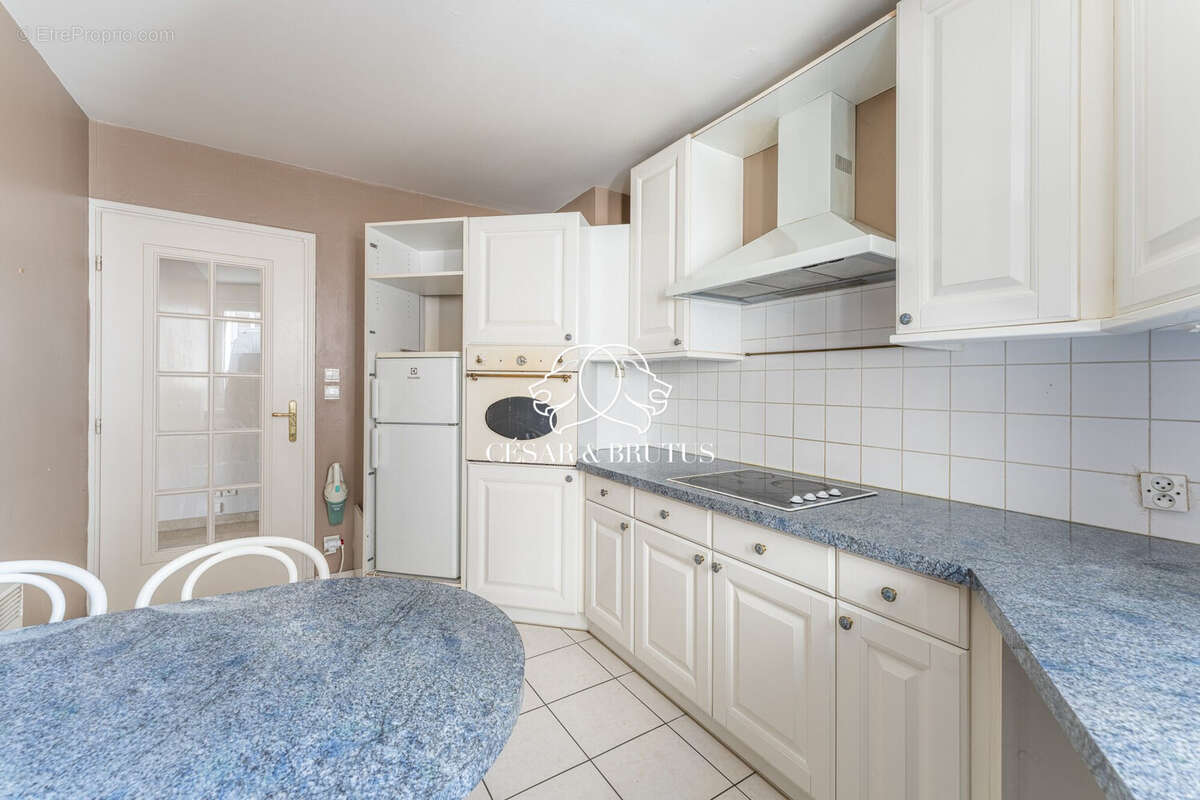 Appartement à LYON-1E