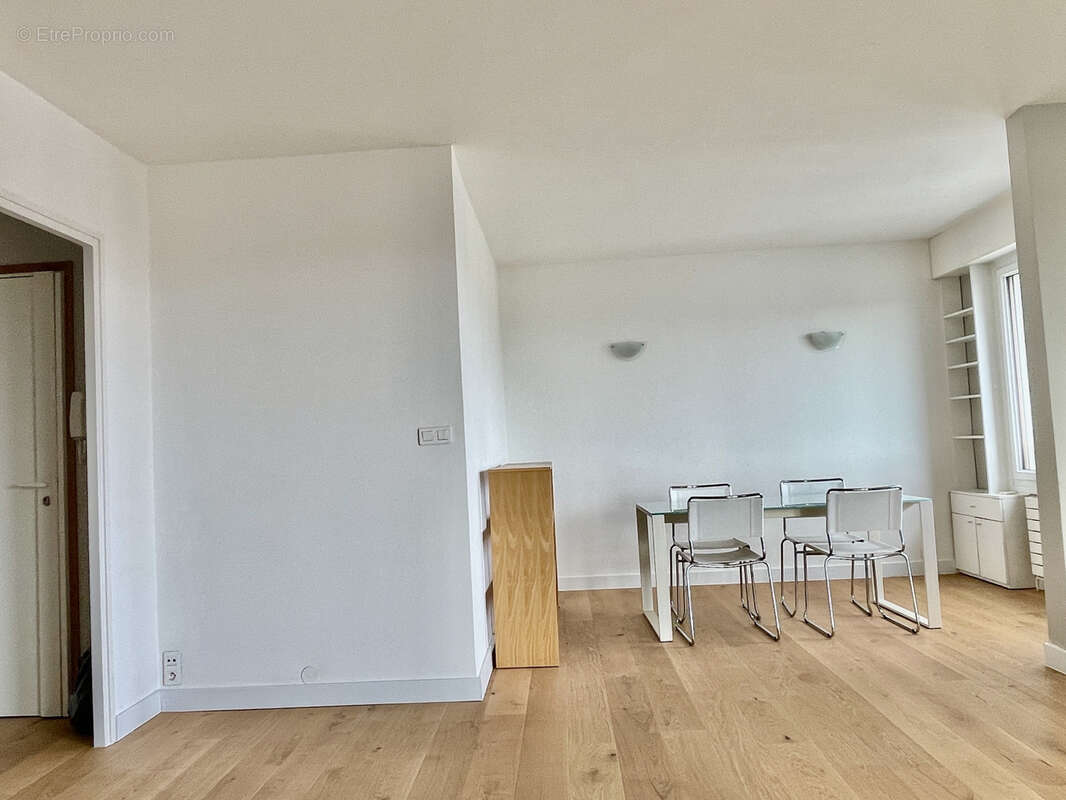 Appartement à FERNEY-VOLTAIRE