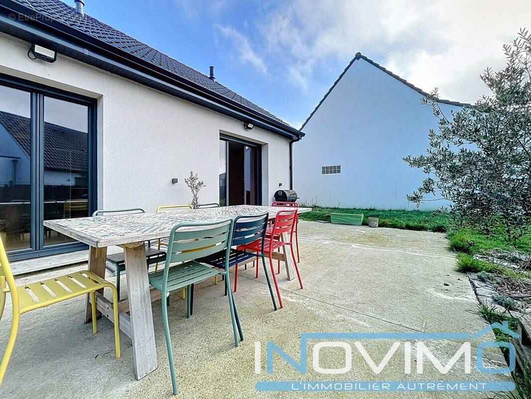 Maison à VIEILLE-EGLISE