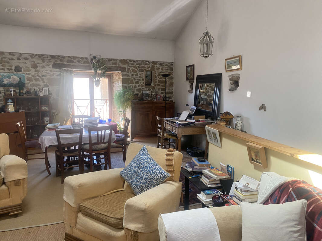 Maison à BELLAC