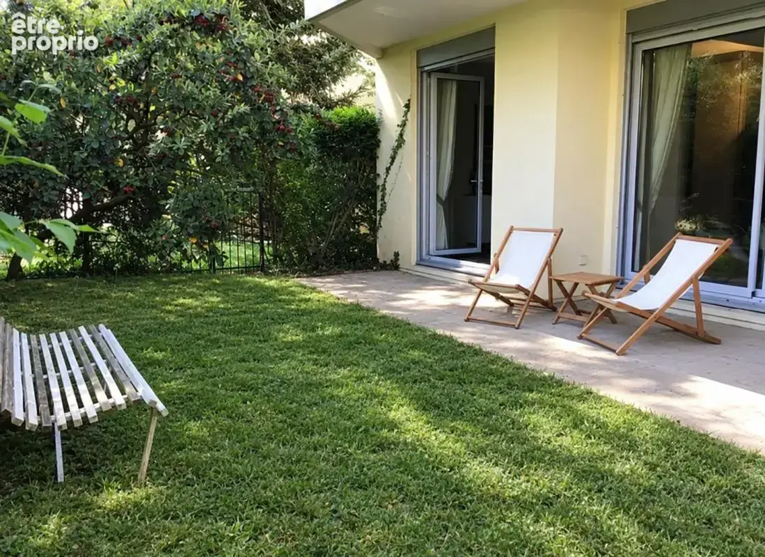 Appartement à TASSIN-LA-DEMI-LUNE